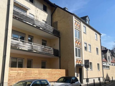 Nette 2 ZKB Stadtwohnung mit großer Terrasse in der Altstadt von Augsburg