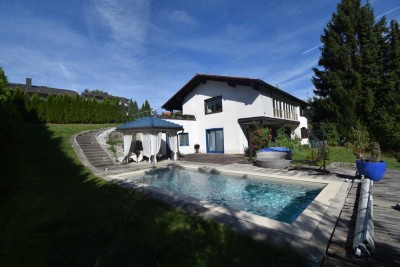 Traumhaftes Einfamilienhaus mit Sauna, Pool und großem Garten – Wohnen mit Stil und Lebensqualität