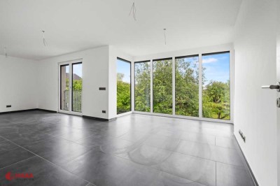 Erstbezug Neubau: 3,5-Zimmer Süd-/Ost-Wohnung mit Balkon!