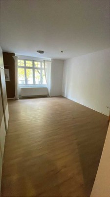 1-Zimmer Wohnung mit Einbauküche