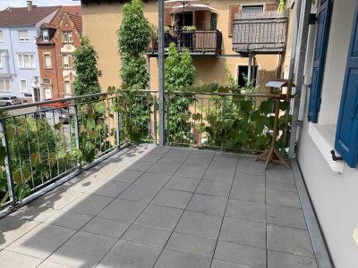 Charmante Altbauwohnung mit Balkon in Speyer-Süd – hochwertig saniert, hell und großzügig
