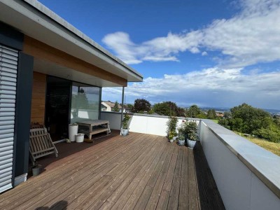 /// 182 m² große Penthouse-Maisonette Wohnung mit Loggia / Dachterrasse inkl. Panoramablick un