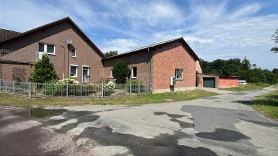 Geräumiges 10-Zimmer-Bauernhaus in Luckau (Wendland) für Wohngemeinschaft und/oder Tierhaltung