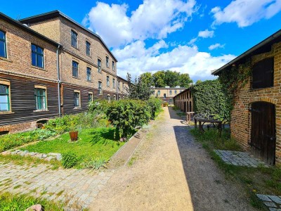 MODERNES TOWNHOUSE ZUM SELBSTBEZUG + MITTENWALDE / KÖNIGS WUSTERHAUSEN