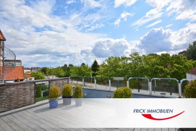 Wohn- und Geschäftshaus in Zentrumslage mit PKW-Stellplätzen