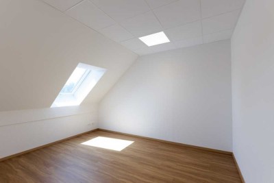 Helle 3-Zimmer-Dachgeschoss Wohnung