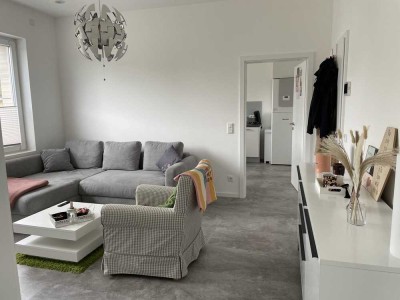 Bitte online Anfragen! Sanierte 2-Zimmer-Wohnung mit Einbauküche und Aufzug, Triftstrasse