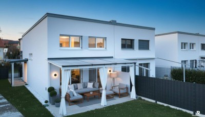 Attraktive Doppelhaushälfte mit Terrasse, Garten und energieeffizienter Gebäudetechnik