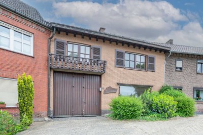 Familientraum mit Platz & Weitblick: Wohnhaus mit Halle in Selfkant-Höngen!