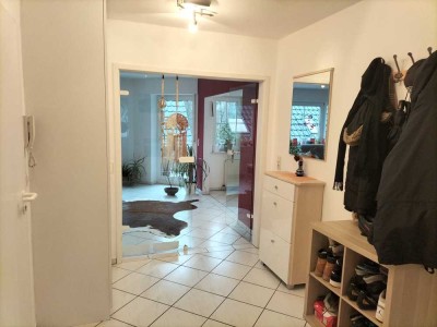 Helle 3-Zimmer Dachgeschosswohnung in Schildesche, Bielefeld