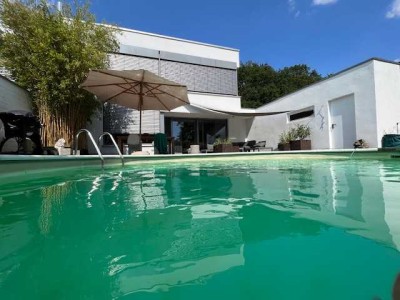 Repräsentatives Einfamilienhaus mit Pool - Provisionsfrei