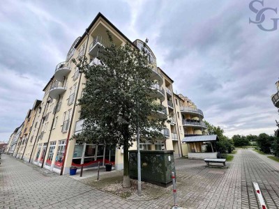 Blick über die Kleingartenanlage - Balkonwohnung mit Aufzug