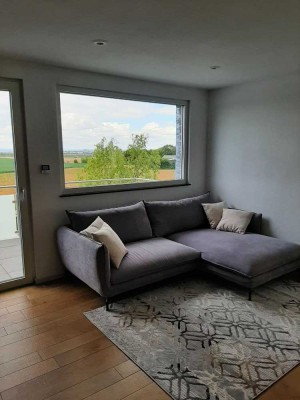 Neuwertige  2,5-Raum-Wohnung mit Balkon in Hemmingen