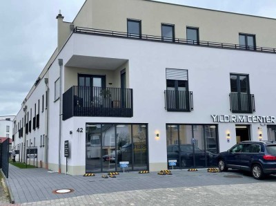 Exklusive 3-Raum-Wohnung mit gehobener Innenausstattung mit Balkon und EBK in Erlensee