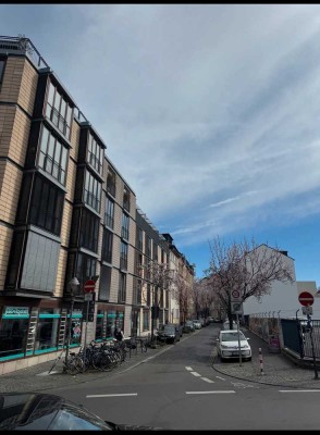 1 Zimmer Nichtraucherwohnung,möbliert,an 1 Person,Bonn Altstadt, Heerstraße