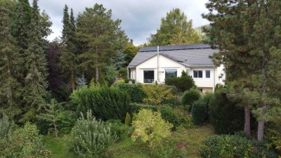 Nur 30 KM von Freiburg! Badenweiler
Saniertes Traumhaus 2010/spektakulärer Ausblick/ Top Energiewer