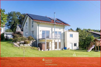 Modernes Einfamilienhaus mit viel Platz, großem Grundstück und guter Aussicht