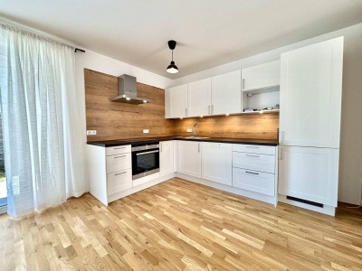 Moderne 58 m² Erdgeschosswohnung mit Eigengarten
