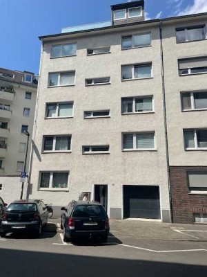 Stilvolle Maisonette im Herzen vom Kölner Agnesviertel – Urbanes Wohnen über den Dächern der Stadt