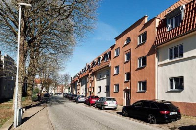 So macht wohnen Spaß: günstig 2-Zimmer-Wohnung frisch renoviert, zu sofort anmietbar!
