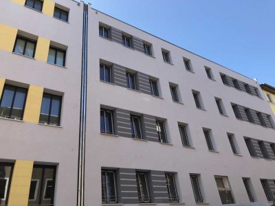 Maisonettewohnung mit Dachterrasse, Klimaanlage, HWR & 3 Bädern!