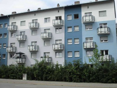 Lust auf Veränderung? Renovierte 3 - Zimmer-Wohnung in toller Lage!