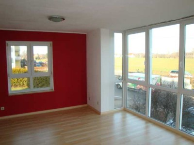 Kleine Wohnung mit Einbauküche!