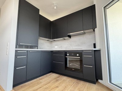 2-Zimmer Dachgeschosswohnung! Traum Terrasse/Loggia! Praktischer Grundriss!