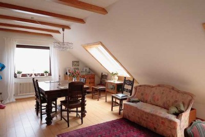 4,5-Zimmer DG Wohnung in Böblingen in bester und ruhiger Lage