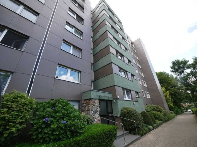 WBS erforderlich! Gepflegte 2,5 Raum Etagenwohnung mit Balkon, Aufzug und tollem Bad in Buer