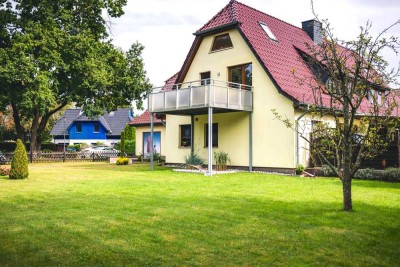 2 - Familienhaus mit Baugrundstück in Waldrandlage in Zingst