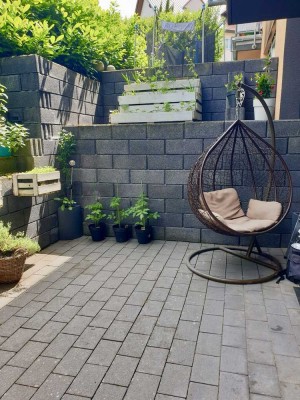 2-Zimmer Wohnung mit EBK  UND TERRASSE