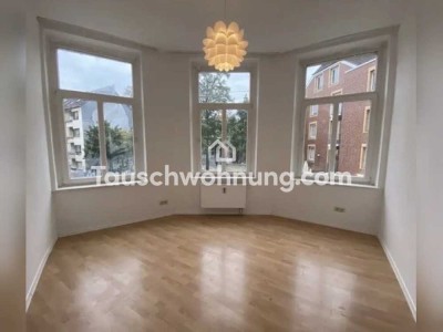 Tauschwohnung: Helle Wohnung am Rhein gegen größere gesucht