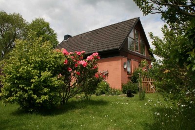 Ferienhaus in ruhiger Lage, am Strand, Geltinger Bucht, mit großem Garten