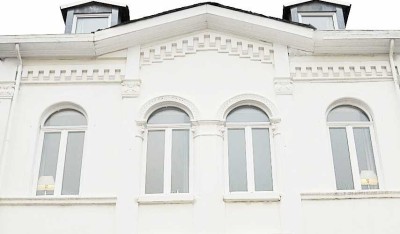 Exklusive Jugendstilwohnung möbliert