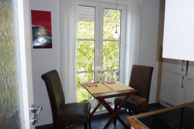 Exklusive 2-Zimmer-Wohnung mit EBK in München Englschalking
