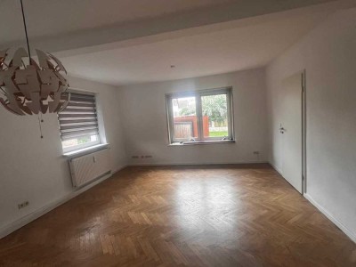 650 € - 72 m² - 3.0 Zi.