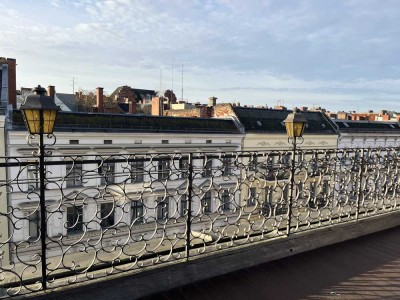 Lichtdurchflutetes DG mit 14m2 Dachterrasse, zwischen Chamissoplatz und Marheinekehalle