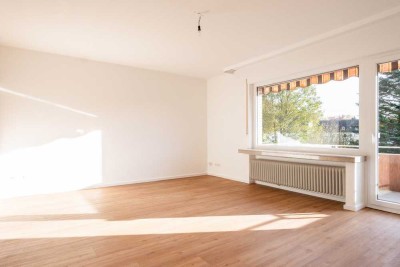 KEINE KÄUFERPROVISION Sanierte 3-4 Zimmerwohnung mit Balkon und Garage in Bielefeld Brackwede