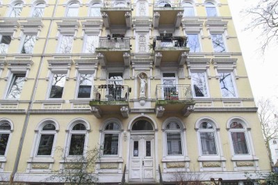 Attraktive Souterrainwohnung mit großzügiger Terrasse am Schanzenviertel!