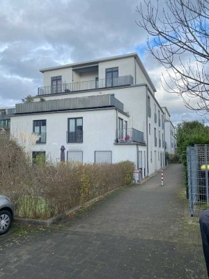 Stilvolle, neuwertige 4-Raum-Maisonette-Wohnung mit gehobener Innenausstattung mit EBK in Hürth