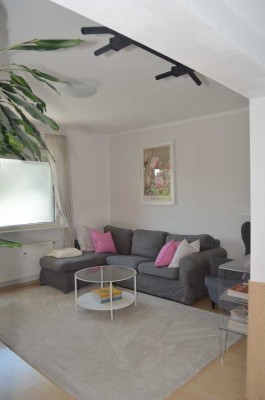 2,5-Zimmer-Wohnung mit Balkon und Stellplatz in Bad Vilbel