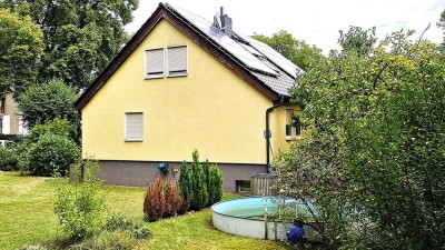 Familienhaus mit großem Garten - voll unterkellert