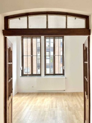 EINE ETAGE VOLLER CHARAKTER.