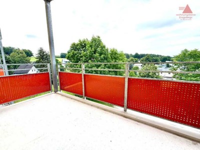 Thum - sanierte 4-Raum-Wohnung mit Balkon! Ruhig und dennoch zentrumsnah!!