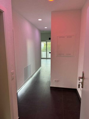 Exklusive 3-Raum-DG-Wohnung mit luxuriöser Innenausstattung mit EBK in Sindelfingen