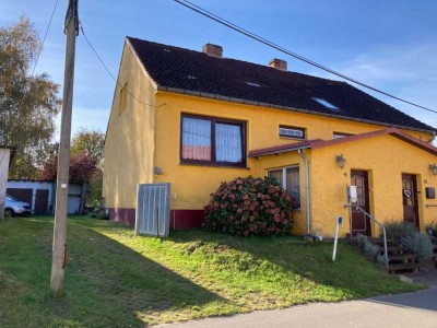 Feriendorf Barlin: Haushälfte mit Potenzial - Nebengebäude - Garten...