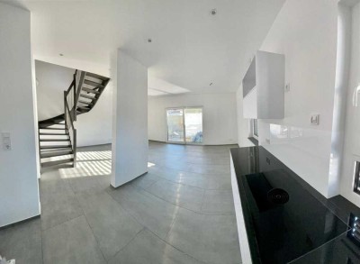 Moderne Doppelhaushälfte in Schopfheim-Fahrnau