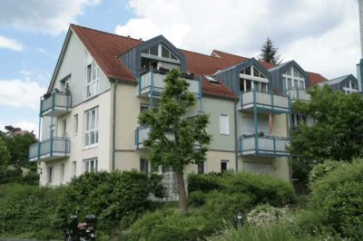 Traum-Dachgeschoss-Wohnung in Bühlau!