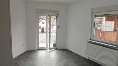 � Helle Familienwohnung im Zentrum von Seeheim – mit Balkon und moderner Küche